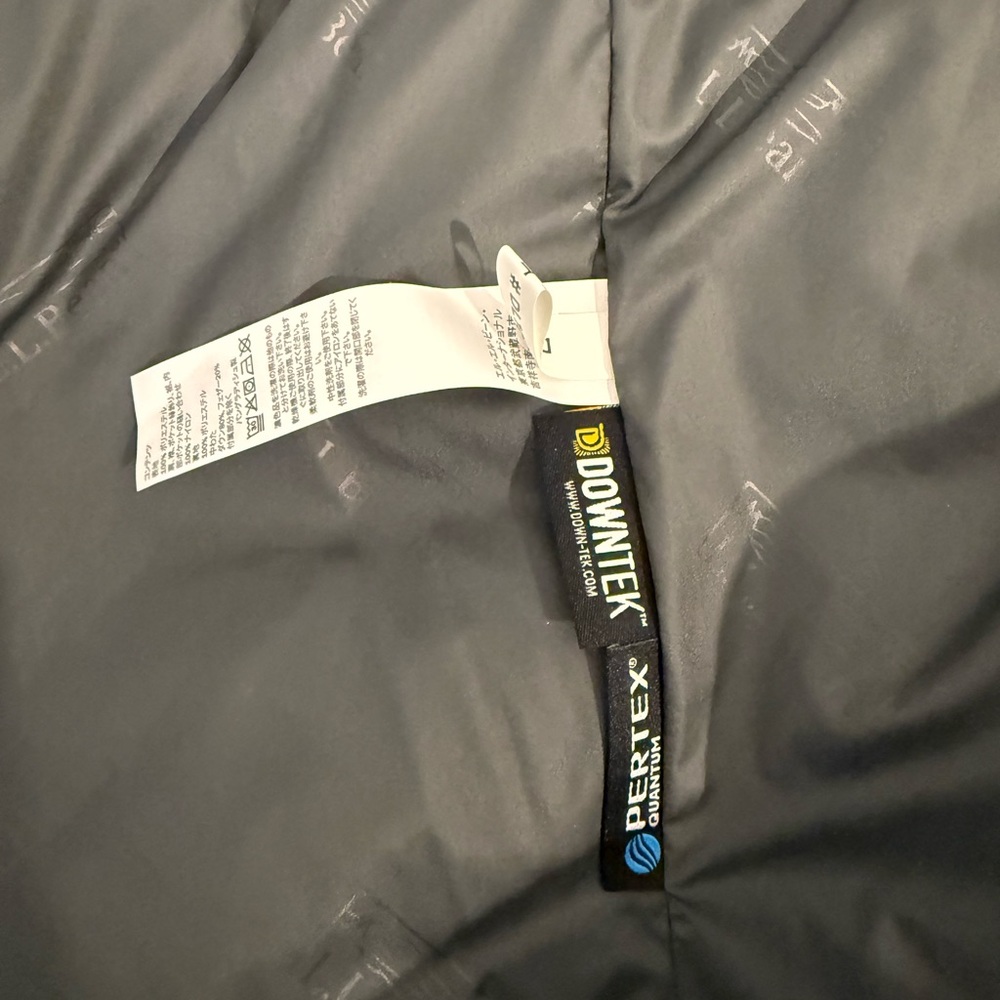 L.L. Bean Black DownTek Puffer Vest Water Repellent Down mountain classic - Picture 9 of 15